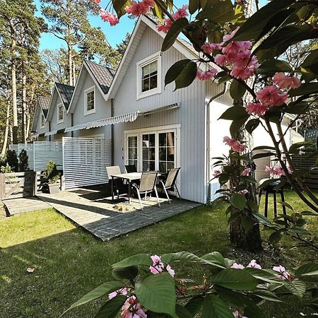 8 Sosen Pobierowo Vila Exterior foto