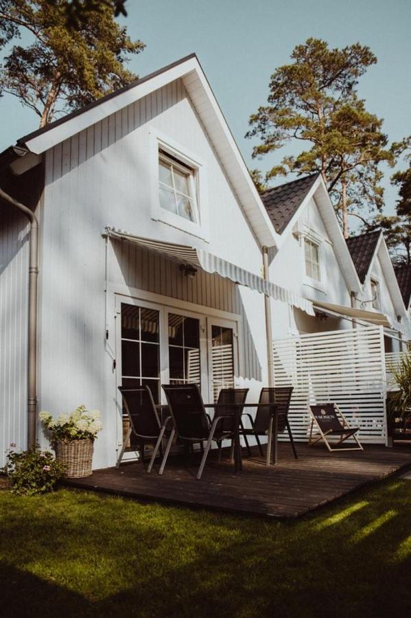 8 Sosen Pobierowo Vila Exterior foto
